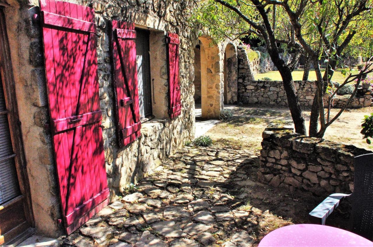 Chambre D'Hotes De Thoree Maclas Exterior photo