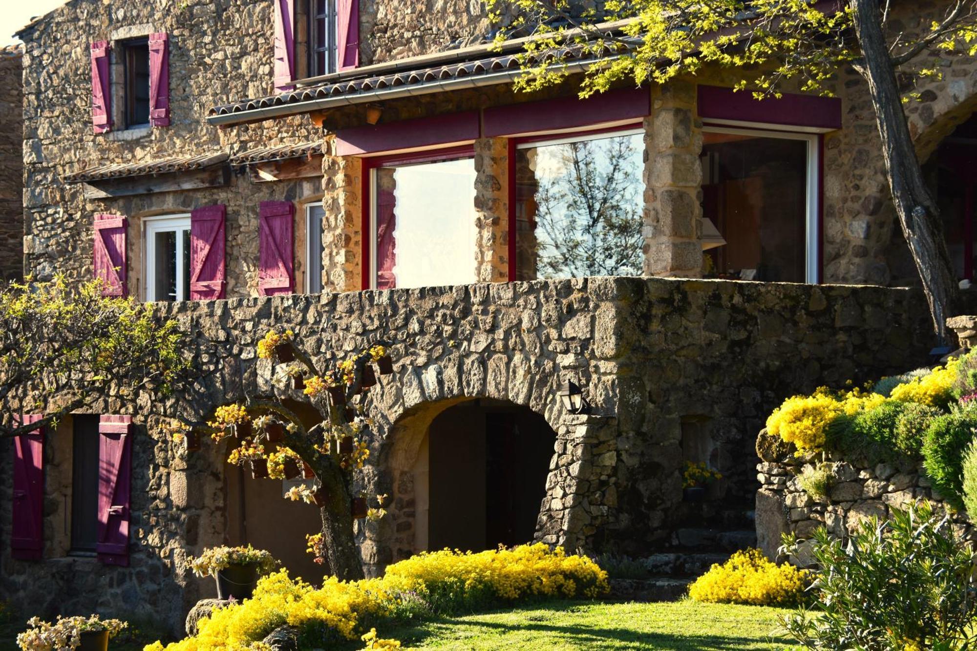 Chambre D'Hotes De Thoree Maclas Exterior photo